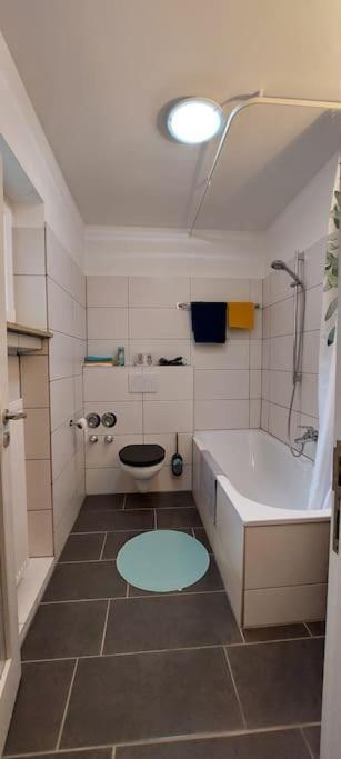 Wohnung Zum Wohlfuehlen Beruflich Und Privat Zell am Main Exterior foto